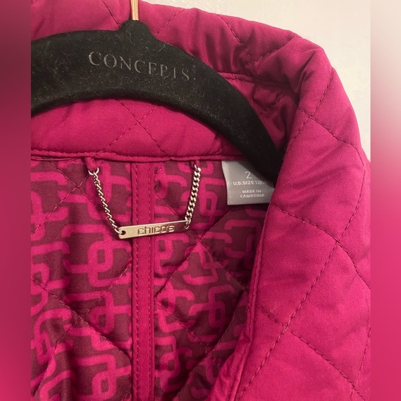 Chico's Quilted Fuchsia Jacket
Mid sized, fits like a one - Picture 4 of 8